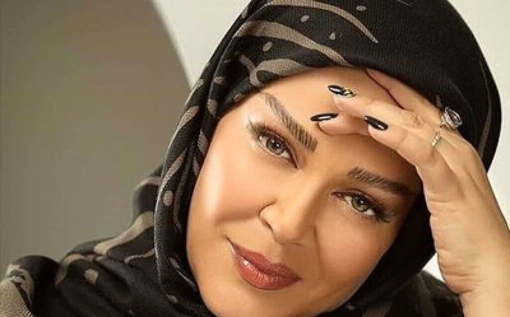 پربازدیدشدن تصویری از ورزش زورخانهای بهاره رهنما با میل باستانی/ فیگورهای پهلوانی خانم بازیگر با حجاب کامل