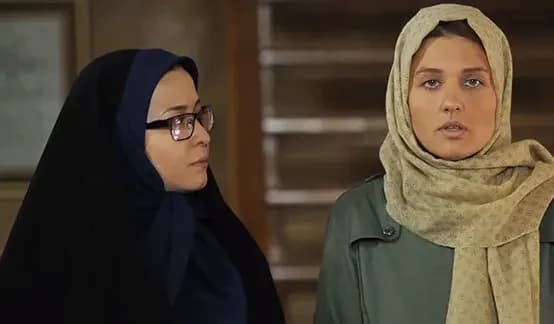 چهره خوشحال و حال خوش گلوریا هاردی، آزاده سریال کیمیا از حضور در کشور خودش، فرانسه و ثبت عکس یادگاری با همسر ایرانیاش زیر برج ایفل+عکس