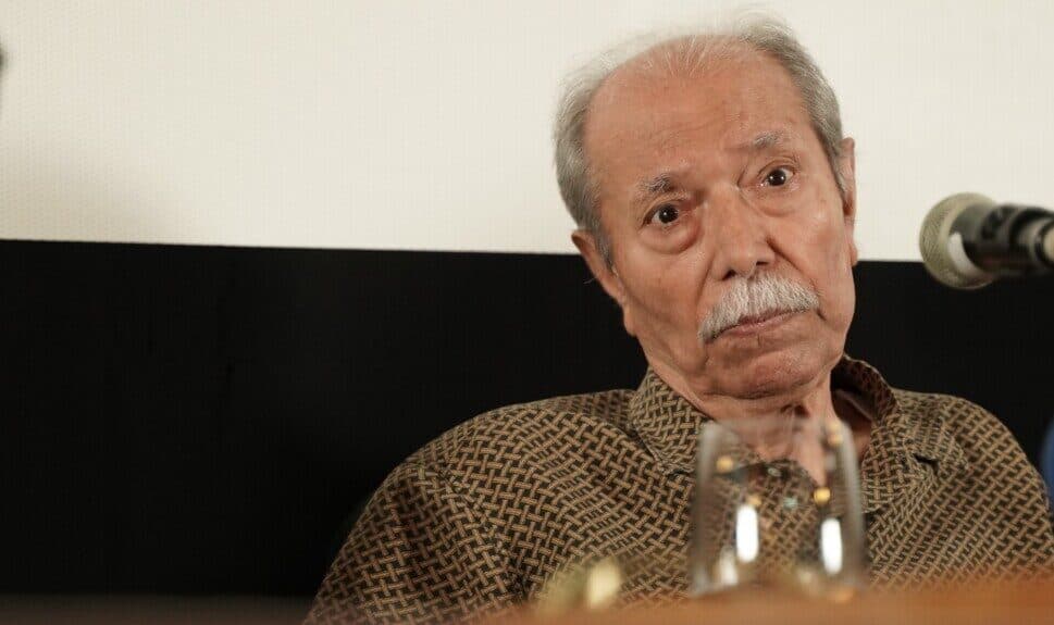 علی نصیریان، بازیگر پیشکسوت ایرانی: من یک نوه دارم که اوتیسم داره مادرش ژاپنیه و آمریکا زندگی میکنن+فیلم