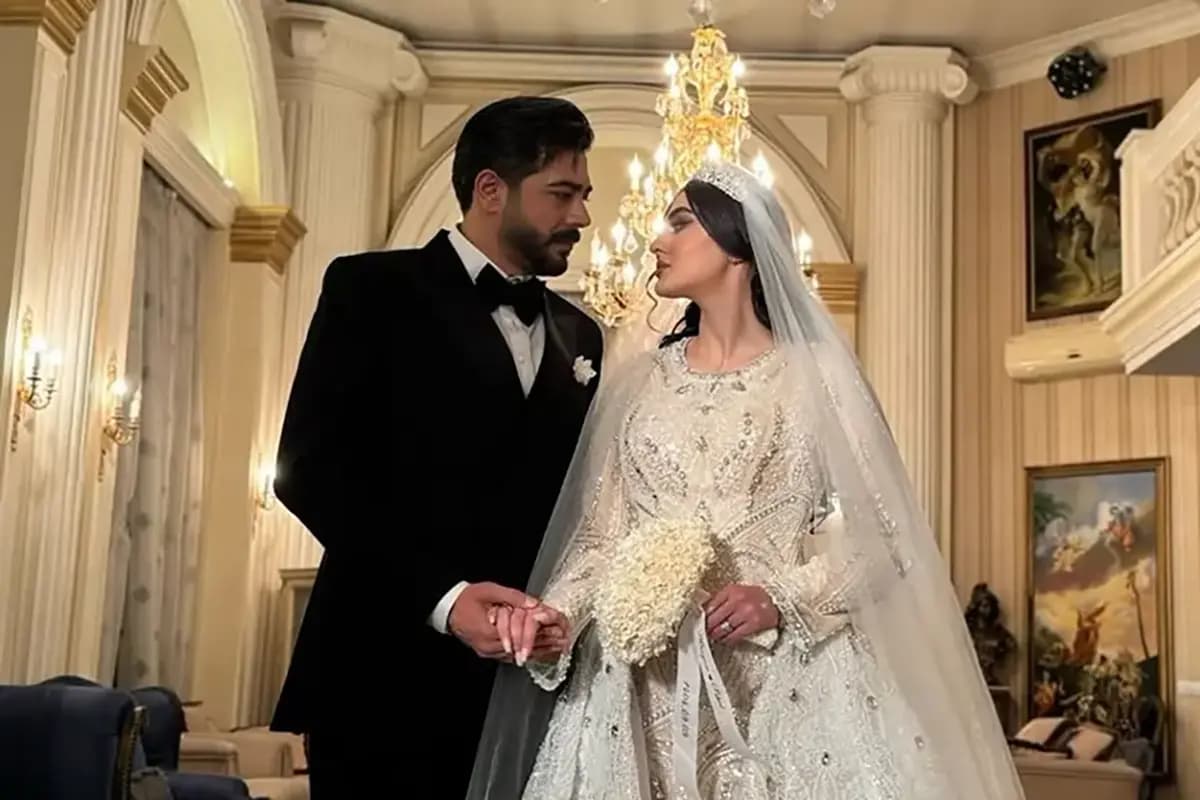 عروسی آریایی، یا یک نمایش از ستارههای سینما؟ جزئیات تازه از مراسم مریم مومن و سهیل قاصدی!