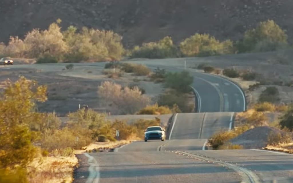اتفاقی که فیلم پل توماس اندرسن را خبرساز کرد؛ راز تعقیبهای عجیب Texas Dip!