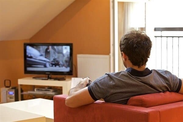لیست فیلمهای دیدنی جمعه این هفته تلویزیون؛ آیا این بار هم شگفتزده میشویم؟