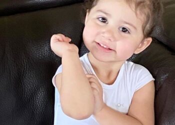 دختر شاهرخ استخری