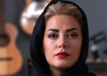 طناز طباطبایی