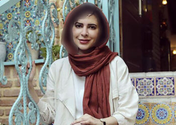 نازنین احمدی